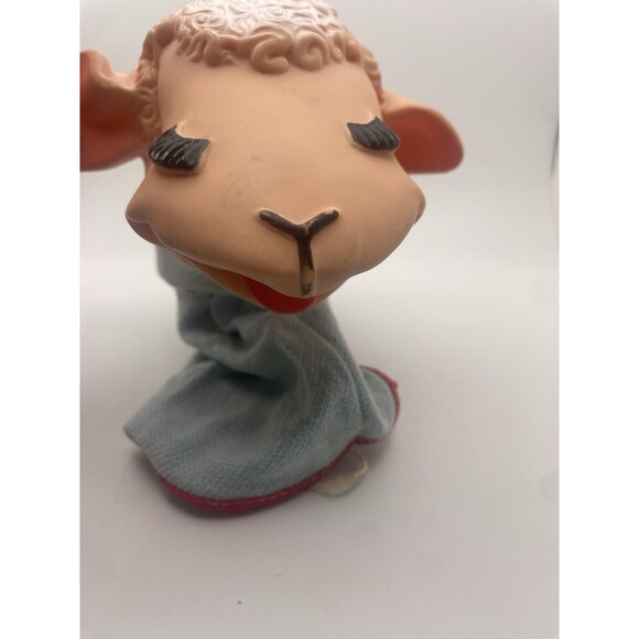 Vintage Toy Lamb Chop Hand Puppet 1960 Tarcher Shari Lewis Vinyl Rubber Head - Picture 1 of 8